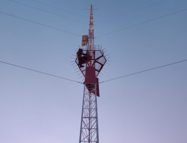 Met Mast Installation by 3Dot Energy for Vibrant Energy